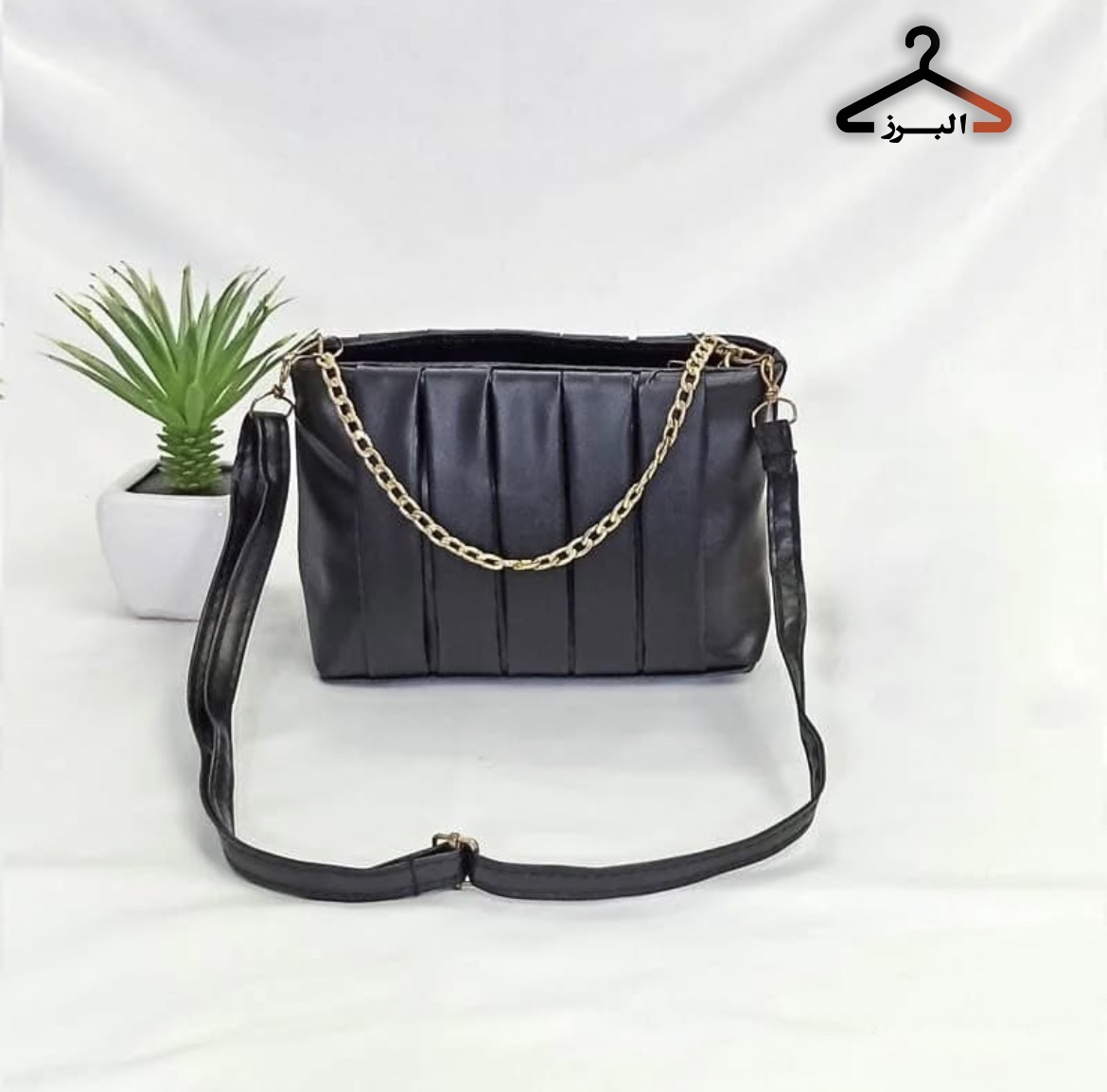 کیف دستی و دوشی طرح کرکره ایی