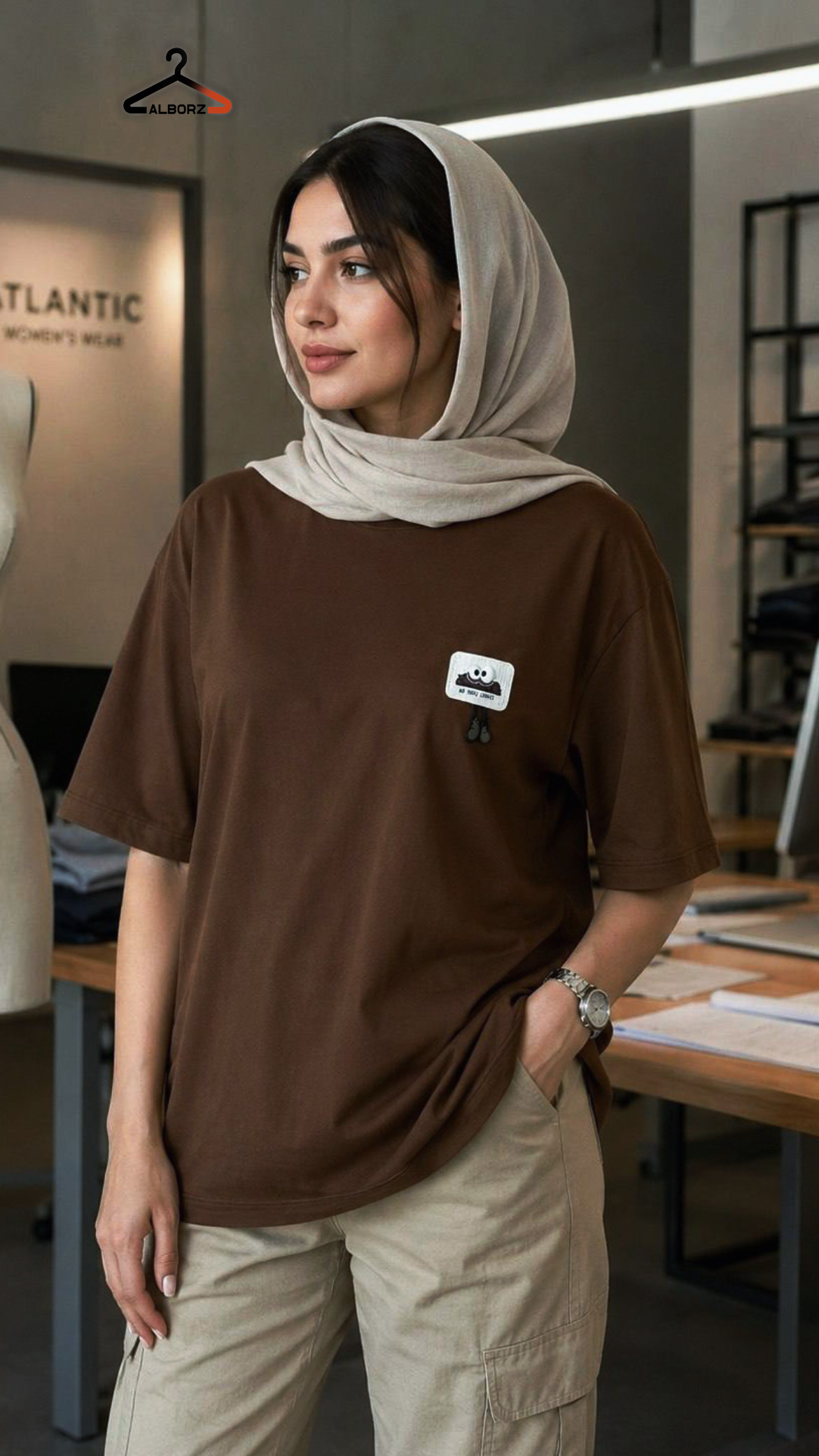 تیشرت لانگ با طرح برجسته